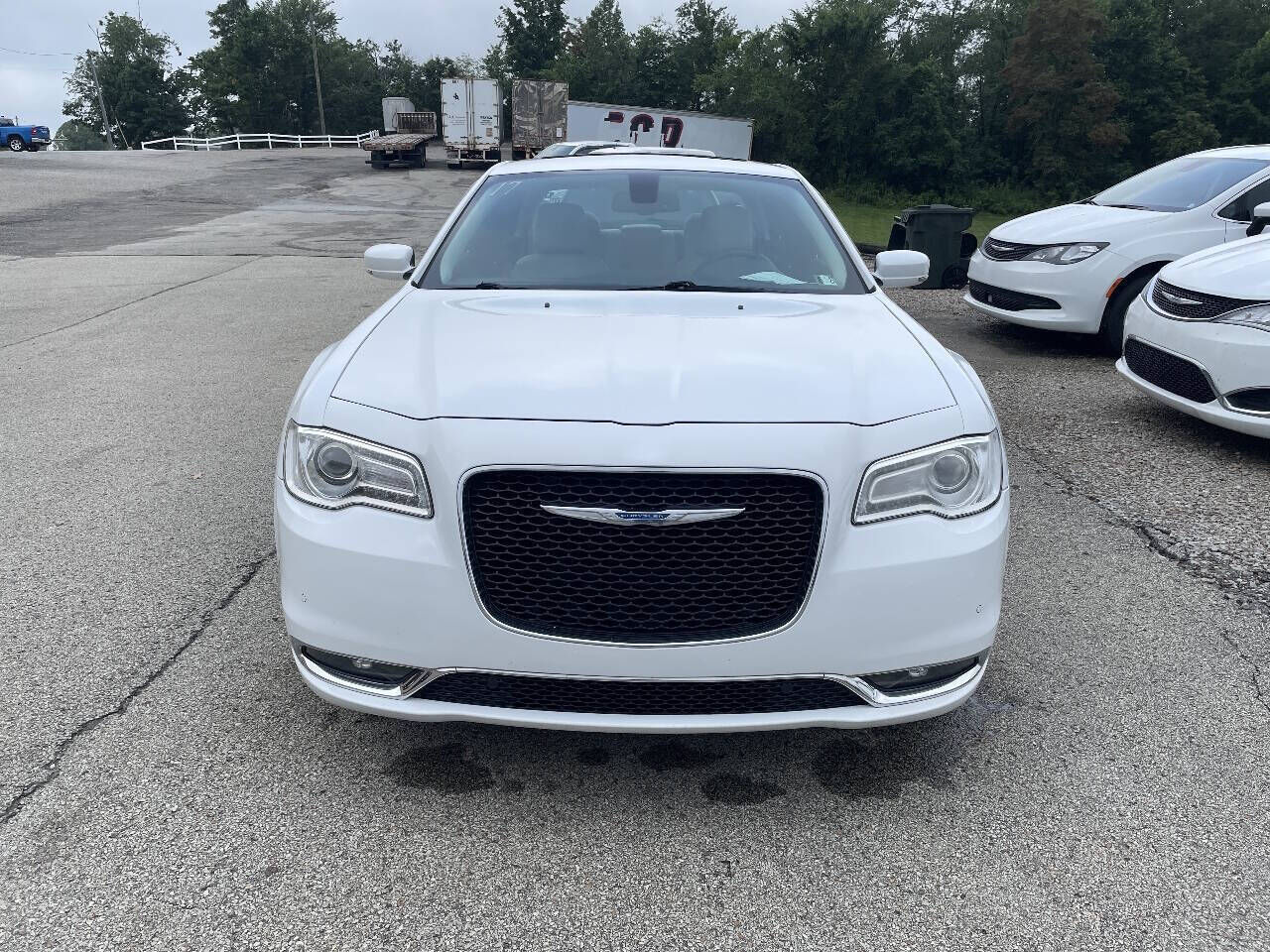 2017 CHRYSLER 300