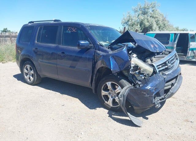2015 HONDA Pilot
