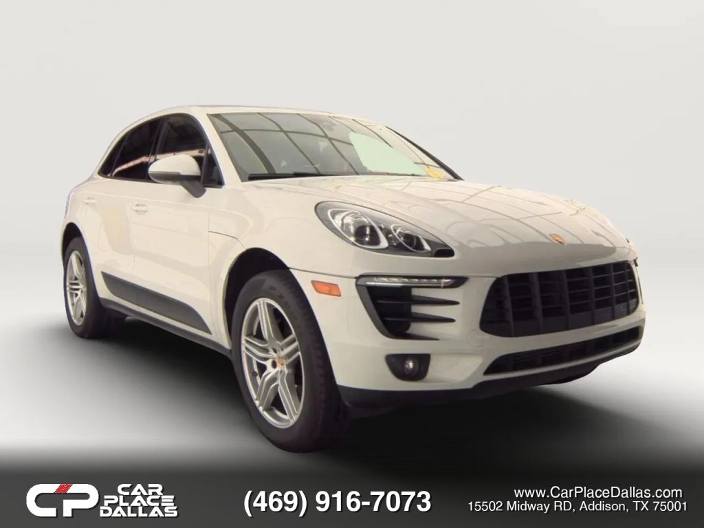 2018 PORSCHE Macan