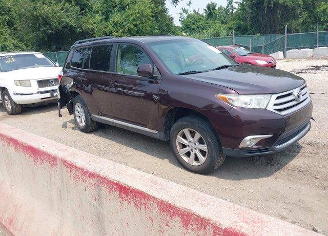 2012 TOYOTA Highlander