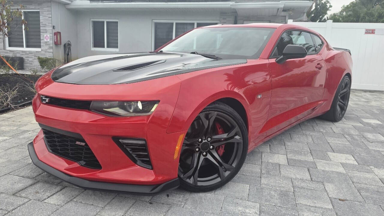 2017 CHEVROLET Camaro