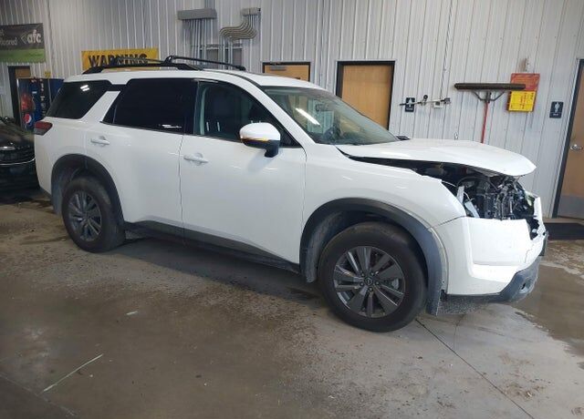 2024 NISSAN Pathfinder