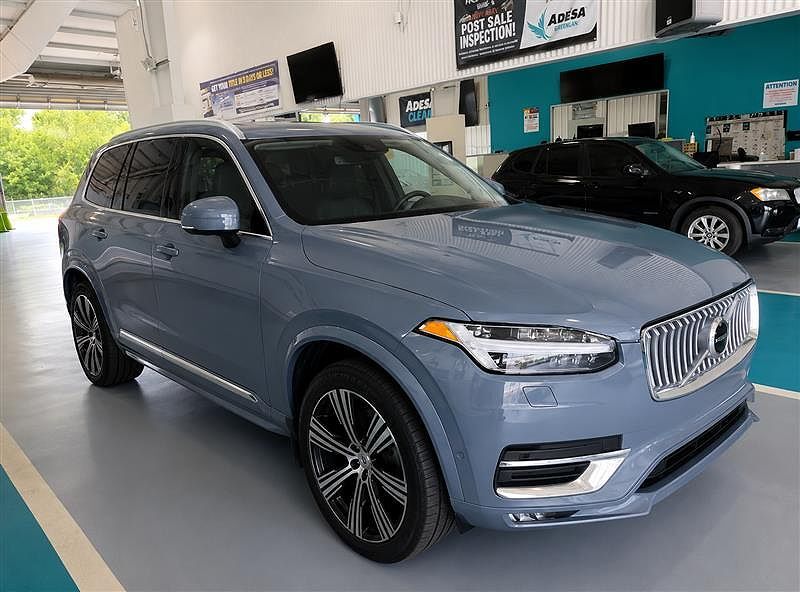 2020 VOLVO XC90