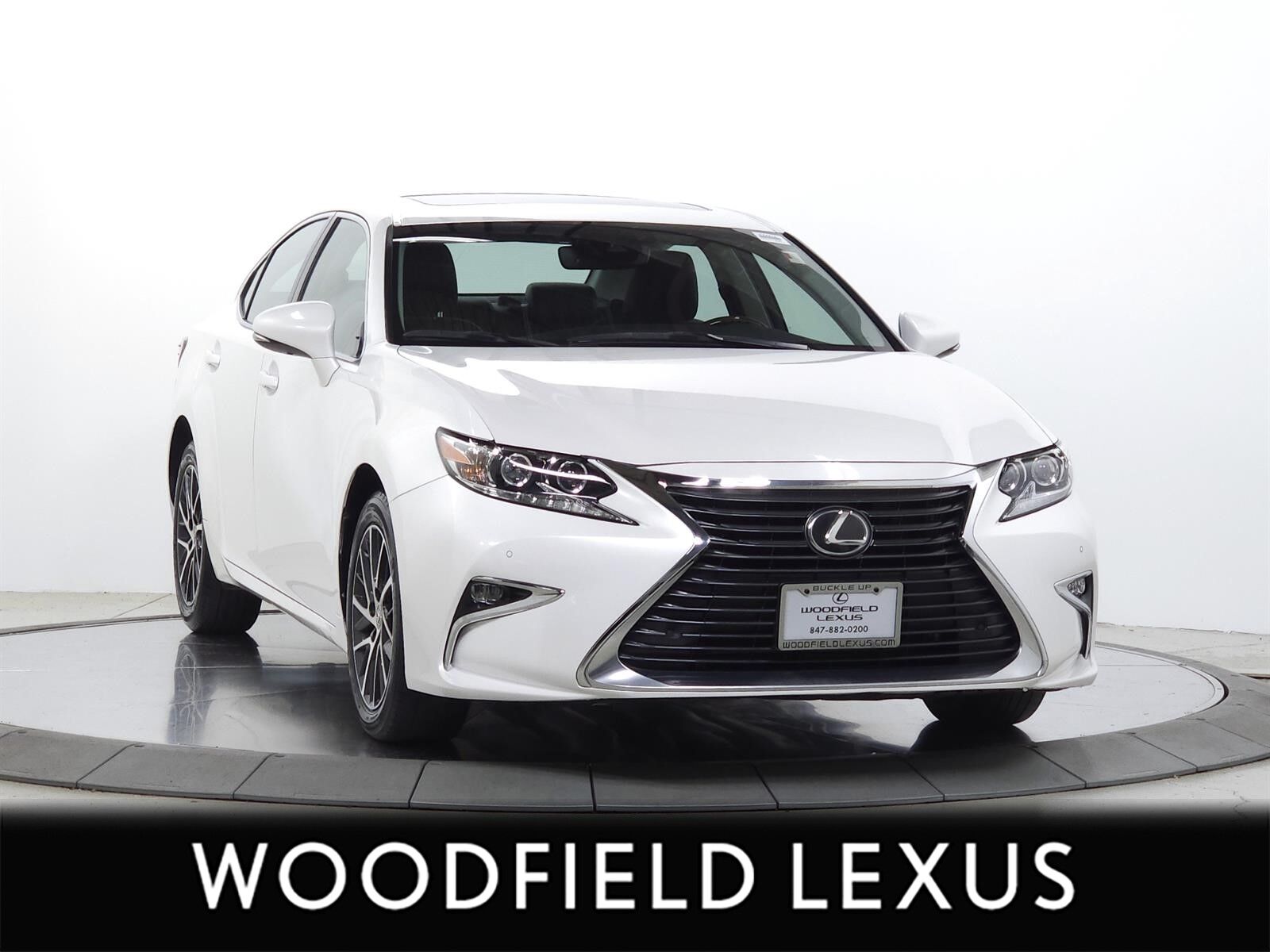 2017 LEXUS ES