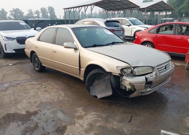 1997 TOYOTA Camry