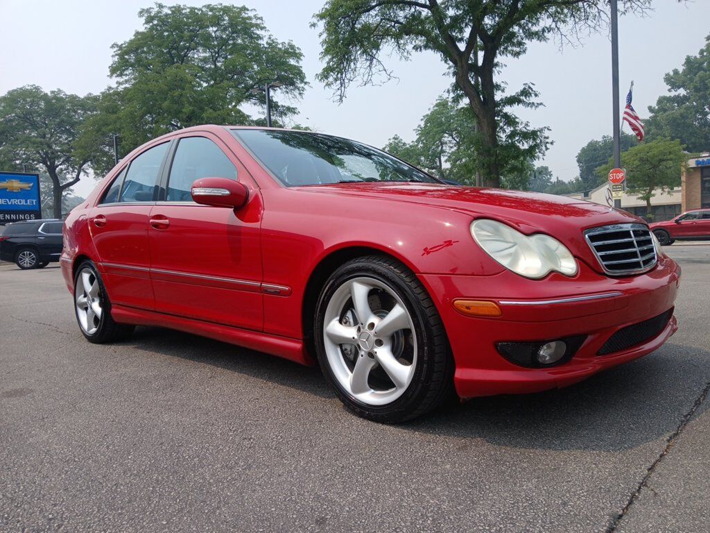 2005 MERCEDES-BENZ C-Class