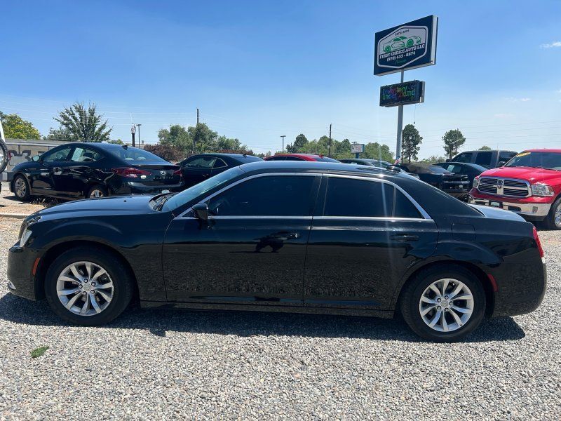2015 CHRYSLER 300