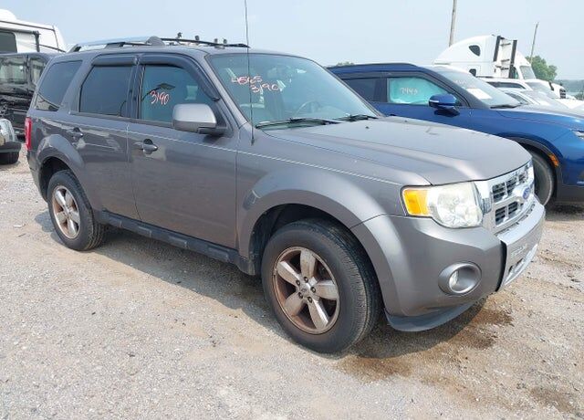 2011 FORD Escape