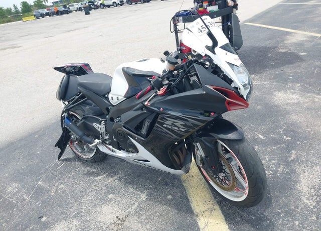 2013 SUZUKI GSX-R600L