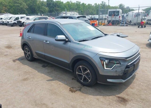 2024 KIA Niro