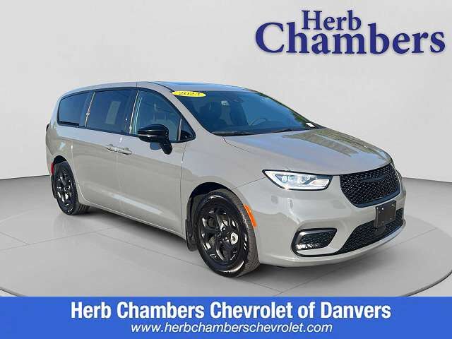 2023 CHRYSLER Pacifica