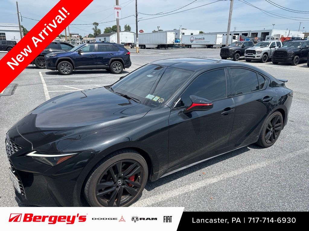 2021 LEXUS IS