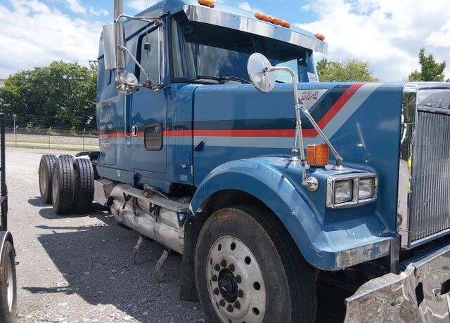 1990 WHITEGMC WIL