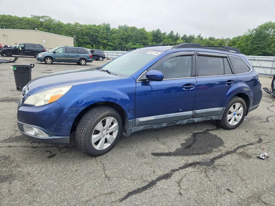 2010 SUBARU Outback