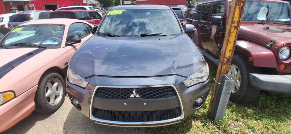 2010 MITSUBISHI Outlander