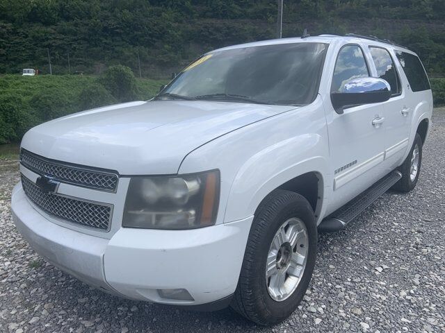 2011 CHEVROLET Suburban