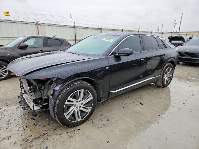 2024 CADILLAC Lyriq