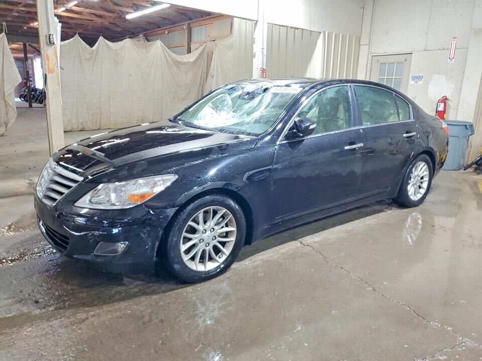 2011 HYUNDAI Genesis