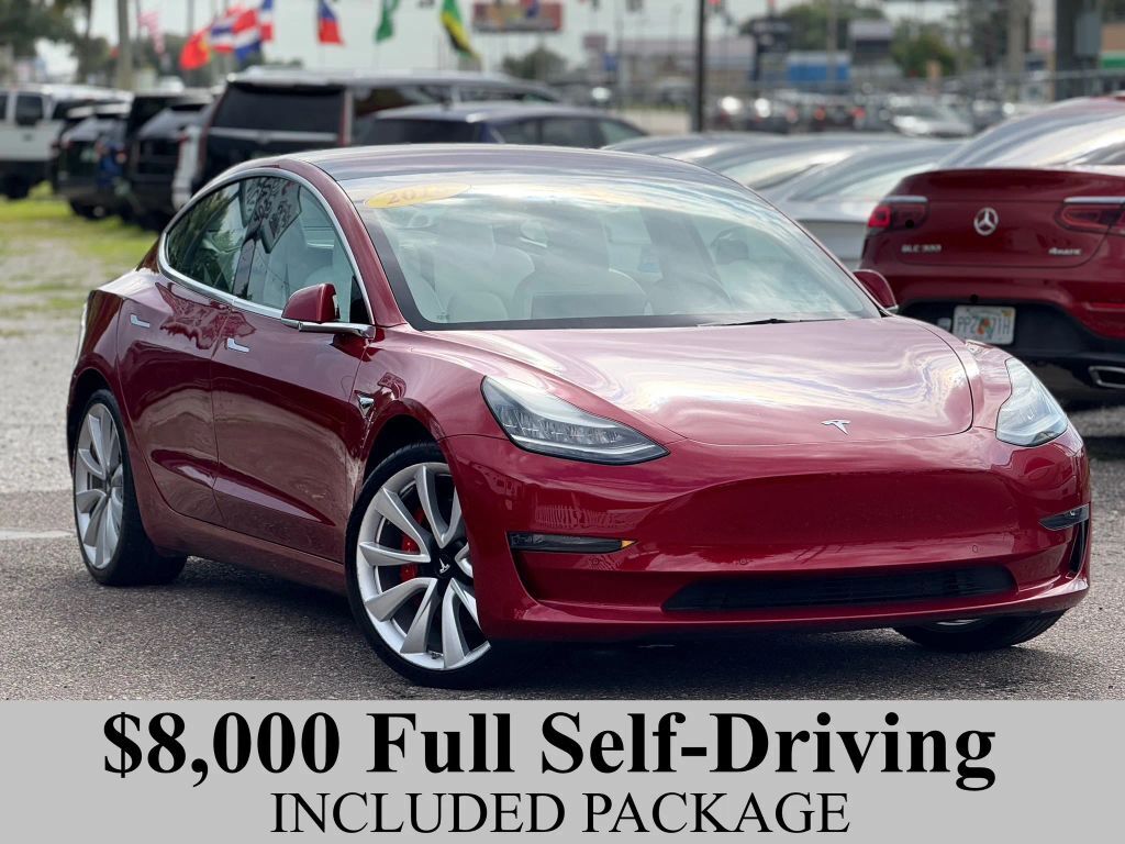 2018 TESLA Model 3