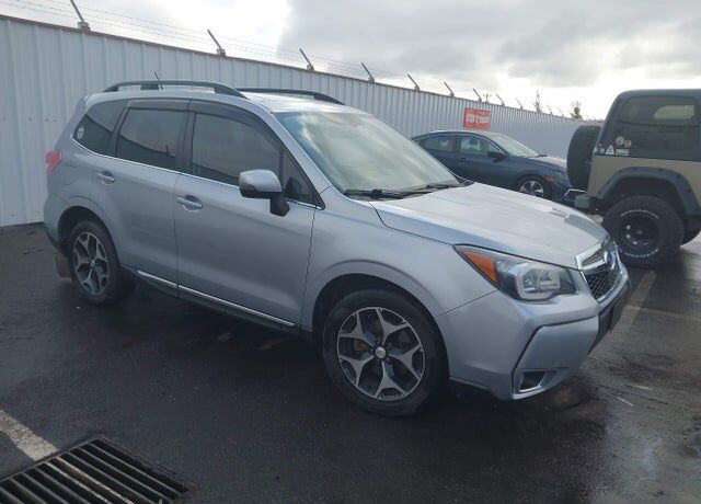 2015 SUBARU Forester