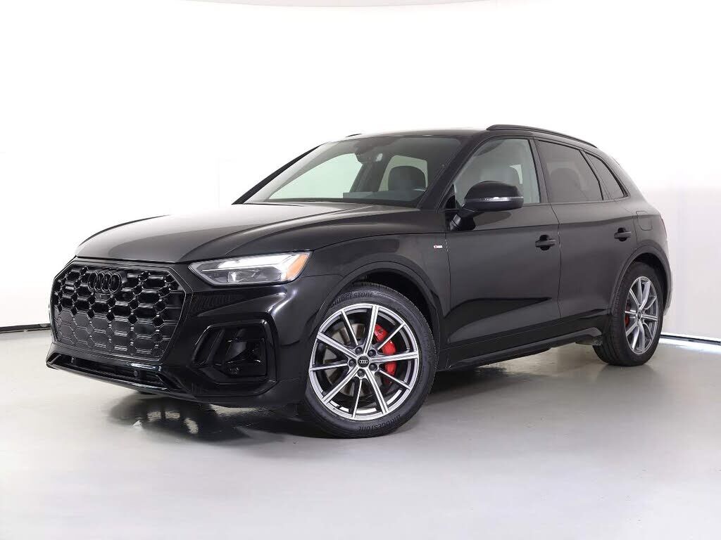 2024 AUDI Q5 e