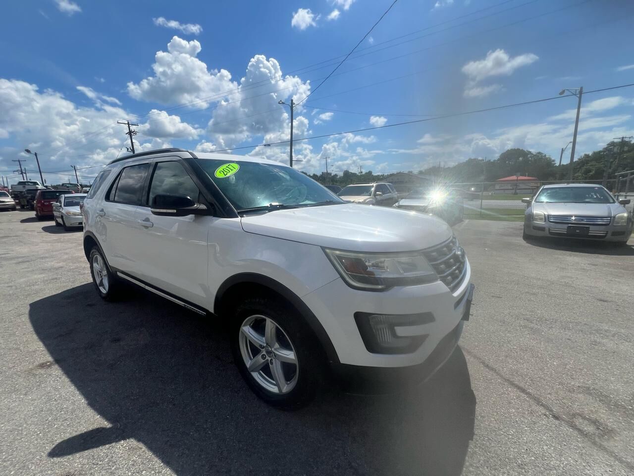2017 FORD Explorer