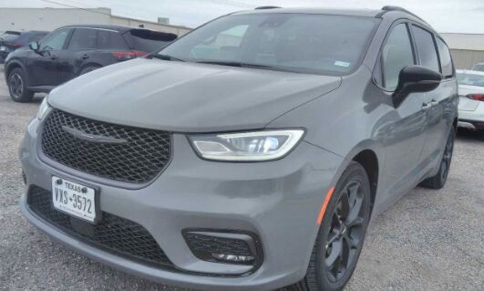 2023 CHRYSLER Pacifica
