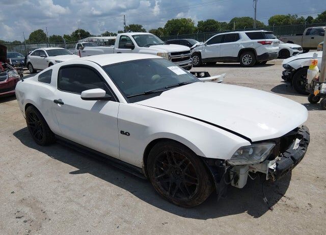 2011 FORD Mustang