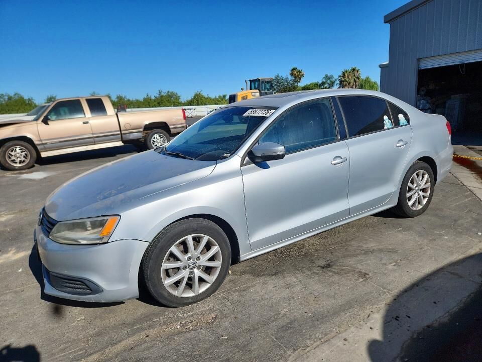 2012 VOLKSWAGEN Jetta