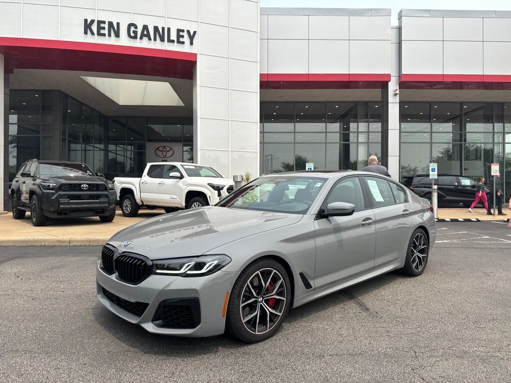 2023 BMW M5