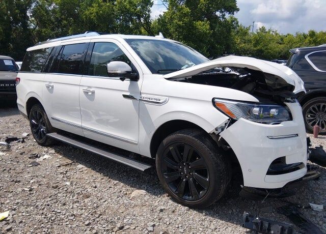 2024 LINCOLN Navigator L
