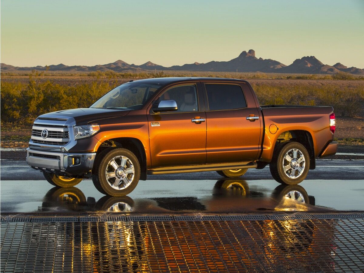 2016 TOYOTA Tundra