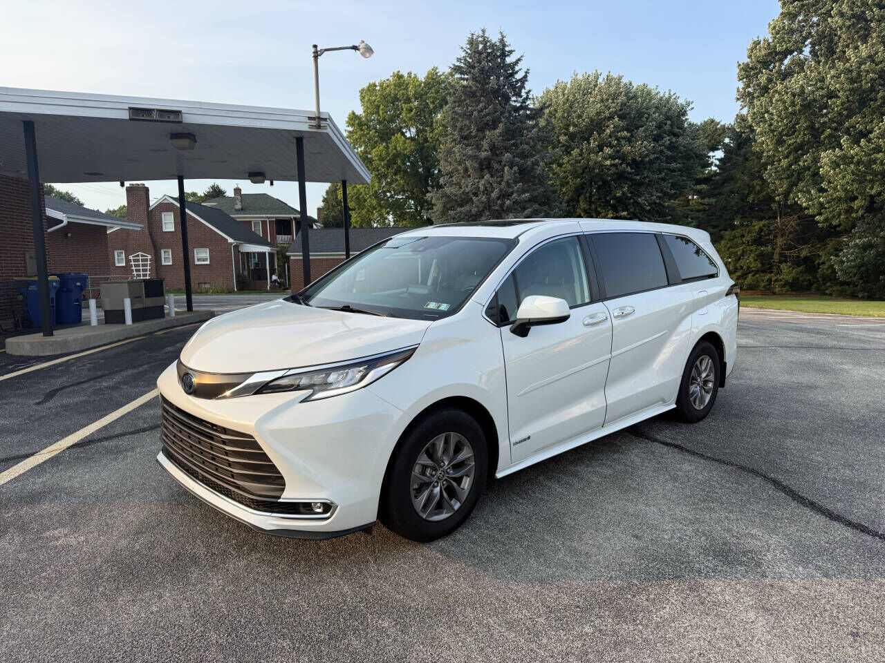2021 TOYOTA Sienna