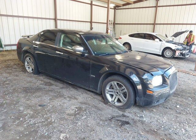 2010 CHRYSLER 300