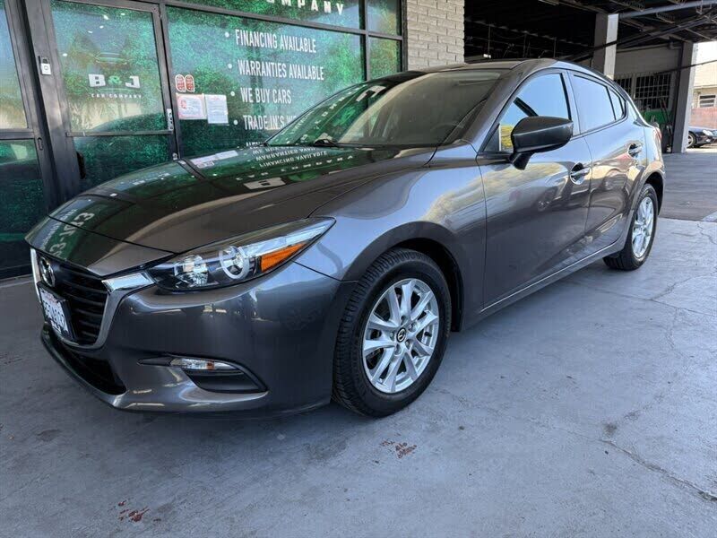 2018 MAZDA Mazda3