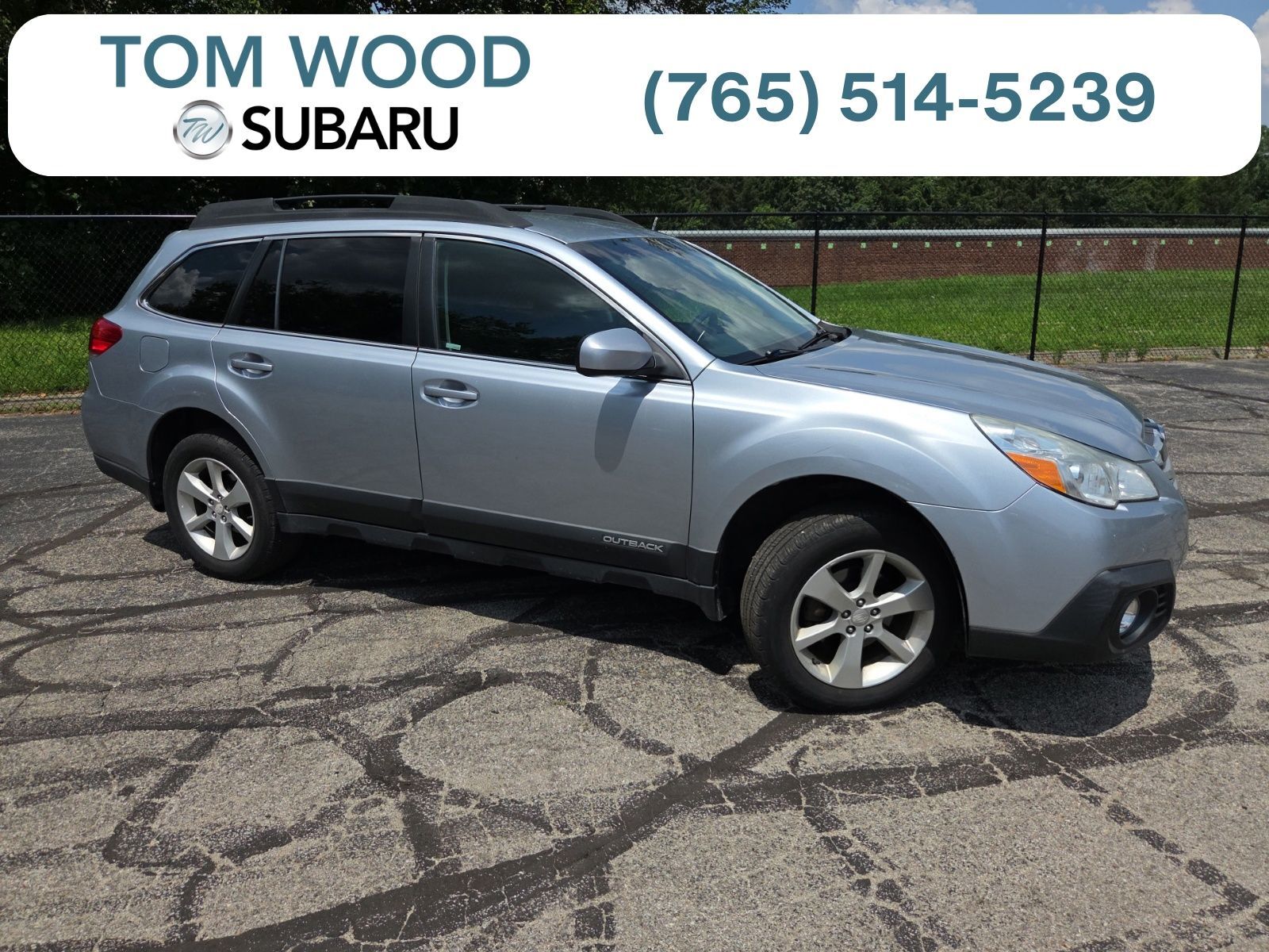 2014 SUBARU Outback