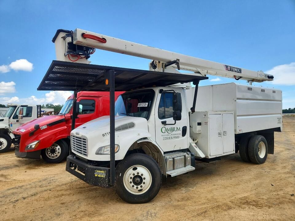2018 FREIGHTLINER M2
