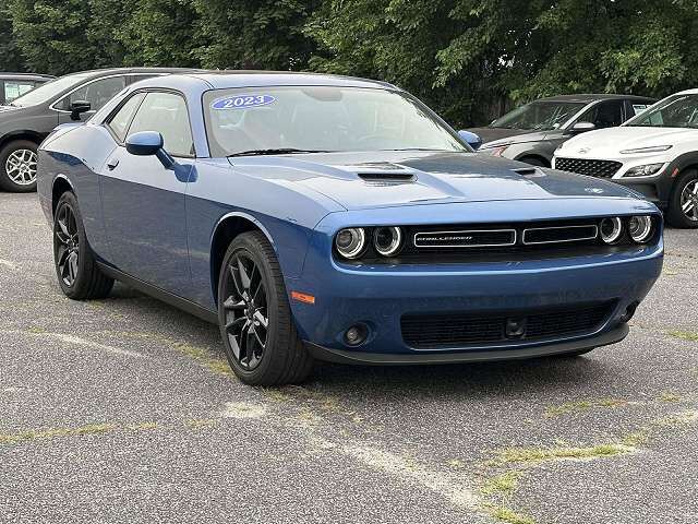 2023 DODGE Challenger