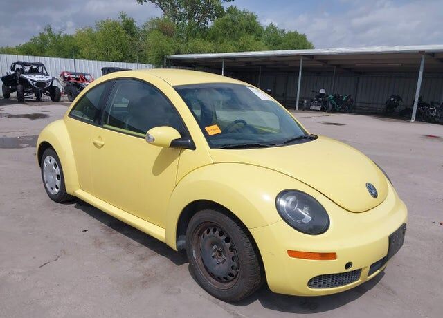 2010 VOLKSWAGEN Beetle