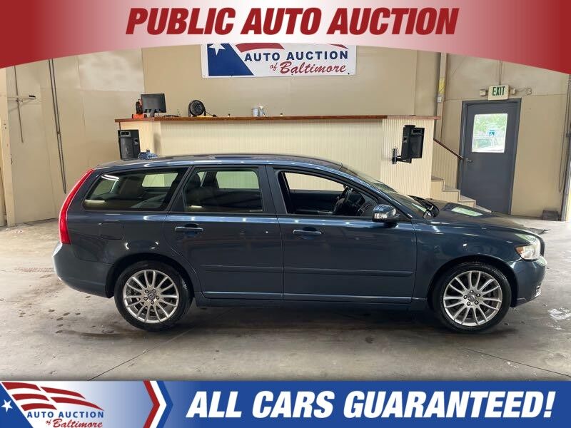 2010 VOLVO V50
