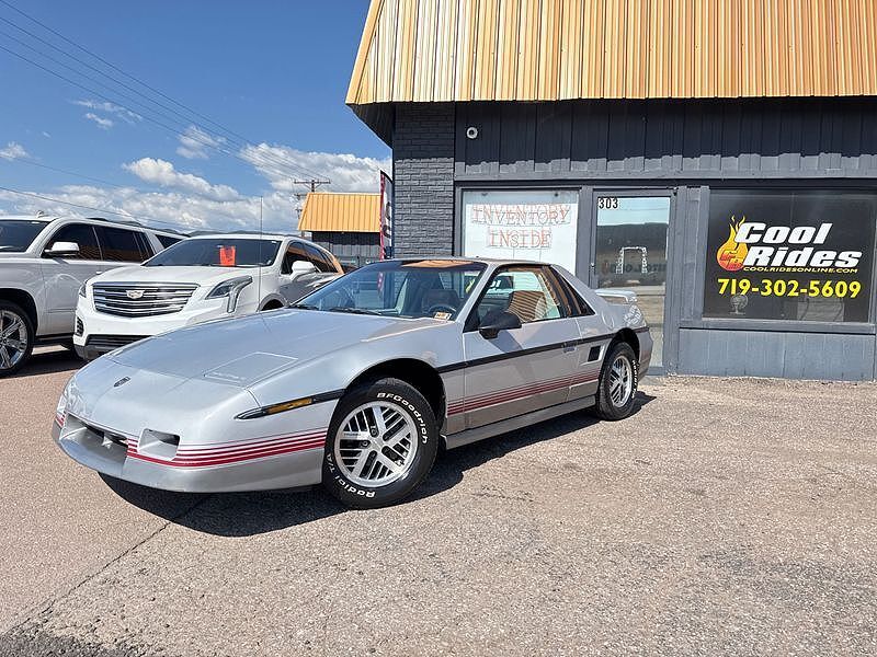 1985 PONTIAC Fiero