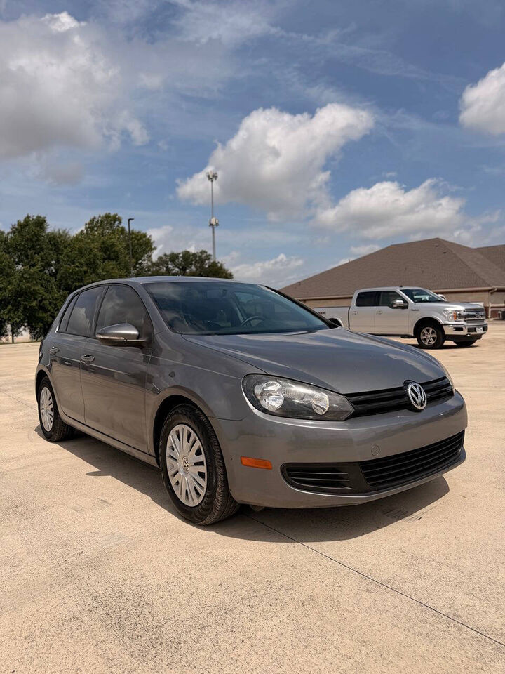 2013 VOLKSWAGEN Golf