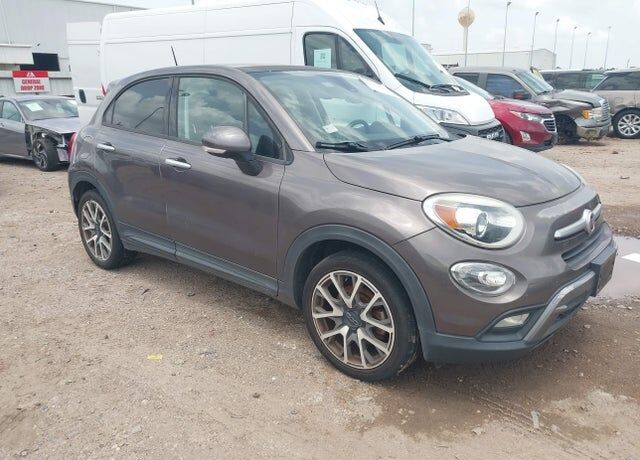 2016 FIAT 500X