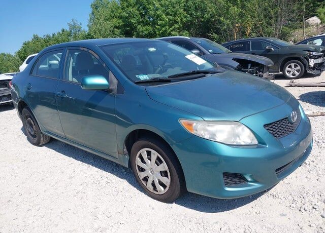 2010 TOYOTA Corolla