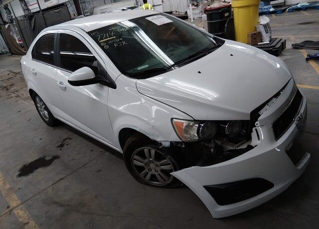 2016 CHEVROLET Sonic