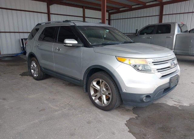 2011 FORD Explorer