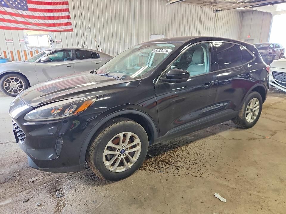 2021 FORD Escape