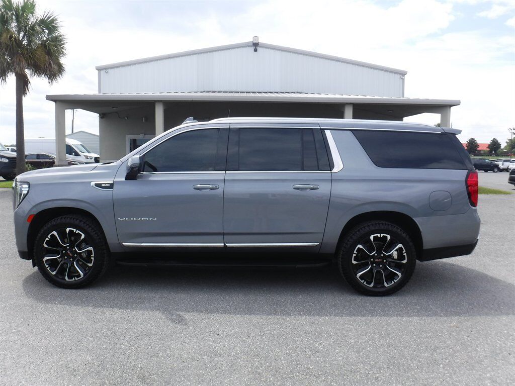 2022 GMC Yukon XL