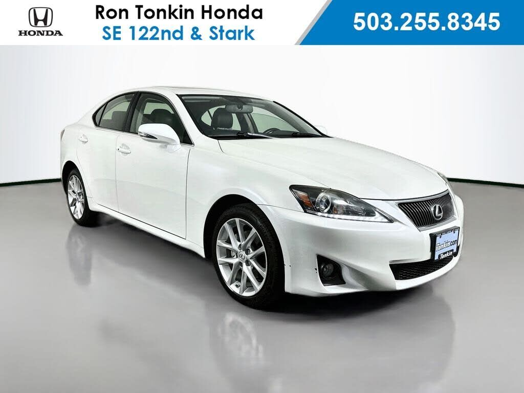 2013 LEXUS IS