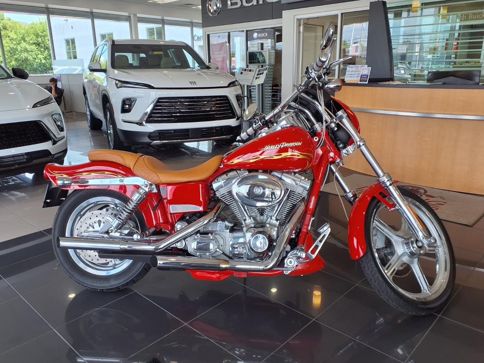 2001 HARLEY DAVIDSON CVO Dyna Wide Glide 2